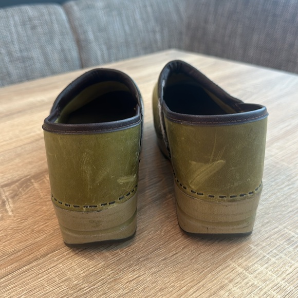 Dansko clogs - Picture 3 of 11